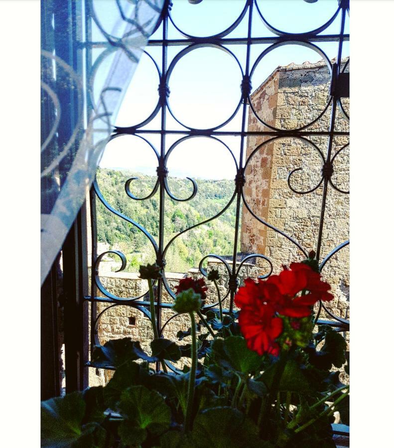 Guest Home Pitigliano Esterno foto