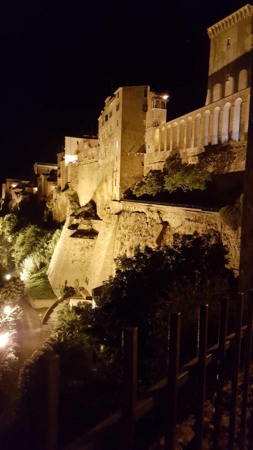 Guest Home Pitigliano Esterno foto